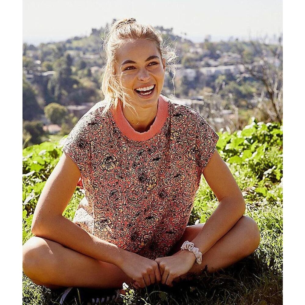Free People FP Movement Poppy Dreams Tee | Floral Top | Coral Pink | Size S - Picture 1 of 9